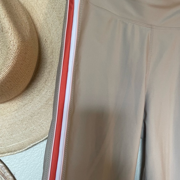 The Upside Altha Dance MIDI 7/8 Pant - Picture 3 of 5